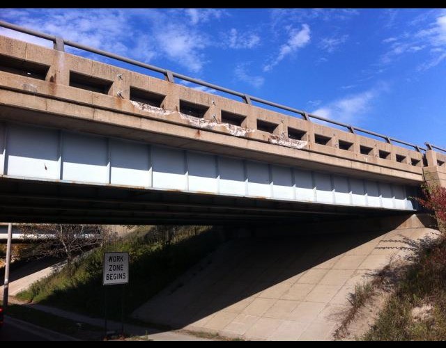 Lansing State Journal editorial: �Michigan needs better roads and bridges�