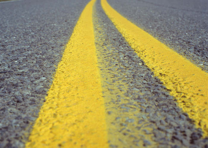 Senate plan for roads includes 15-cent boost in gas tax